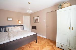 Olga & Ludvik country apartment