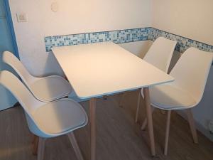 Studio 4 Pers à Villeneuve-Loubet - FR-1-252A-38
