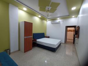 Hotel Maheshwar Darshan