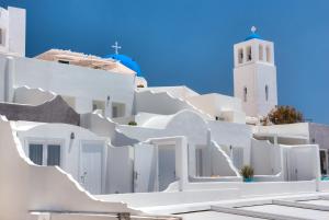 Remvi Suites Santorini Greece