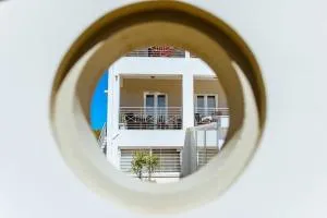 Suite Erato - Korfalónas