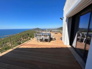 Villa 4 Etoiles vue sur les Iles dOr Carqueiranne Sea and Mountain Pleasure Villa vue mer 180