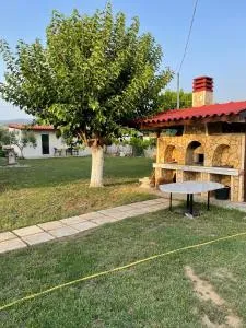 Sea Side View - Dhíkella