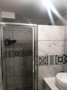 Appartements L'art et Deco RerC-n104-A6-A10 : photos des chambres