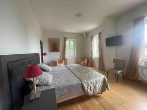 Appartements 5 Appar’T « Bien Meritee ». Maison Bardou : photos des chambres