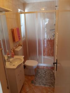 Apartments JOSIPA (3335)