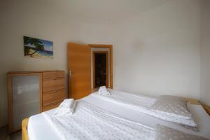 Apartment Aphrodite with Swimming Pool and privat Jacuzzy