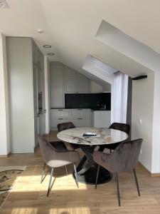 Modern New-Build Apt, managed by RentiFor