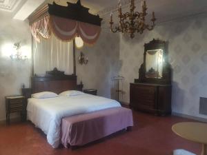 B&B / Chambres d'hotes Royale M.A. : photos des chambres