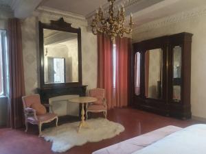 B&B / Chambres d'hotes Royale M.A. : photos des chambres