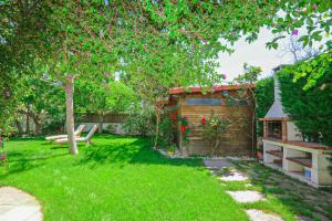 LITORAL COSTA DORADA - VILLA FALGUERA Only families