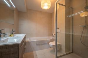 3-bedroom Duplex Apartment, Ski in-out