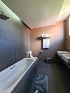 Serenity Home near Ayala Malls Serin