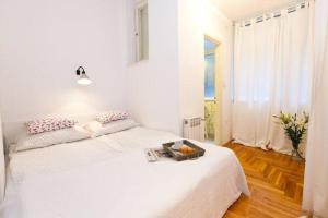 Main Square Apartment