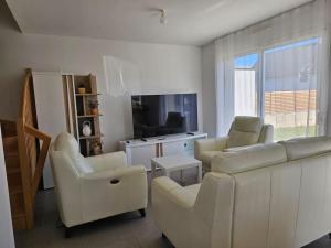 Maisons de vacances Maison acces PMR PERSONNE A MOBILITE REDUITE sur Ploemeur proche Lorient : photos des chambres