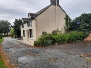 Maisons de vacances Rose View Cottage : Maison 2 Chambres