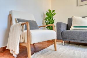 Beco Santa Emilia 4N, a Home in Madeira