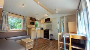 Campings L'ARDECHO TITANIA : photos des chambres