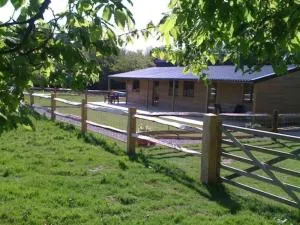 Woodside Cottages - Ash cottage (self-catering) - Fletching