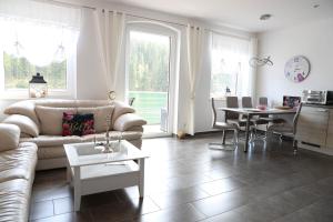 Holidayhaus-Lütsche Wohnung Schmücke