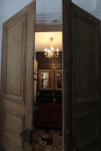 Appartements Atelier des Glycines, appartement de charme en centre ville de Troyes dans le Bouchon de Champagne : photos des chambres