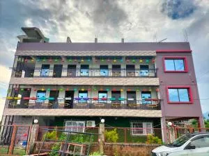 Basera Homestay - Odlābāri