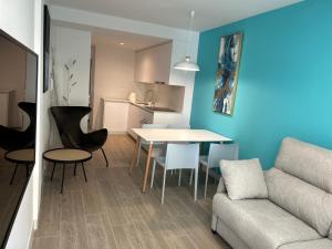 Apartamentos Bretón 17 Suite con terraza