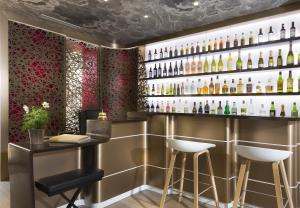 Hotels Hotel Eiffel Segur : photos des chambres