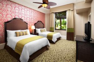 Historic Garden Double, Guest room, 2 Double, Garden view room in The Royal Hawaiian A Luxury Collection Resort Waikiki