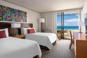 Mailani Tower Ocean 2 Double room in The Royal Hawaiian A Luxury Collection Resort Waikiki