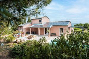 Au jardin des gallinettes location villa piscine privée Carcassonne