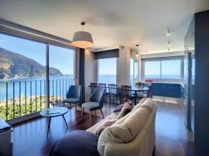 Holiday`s House "Four Generations" - سيكسال