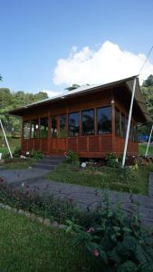 Tiris Pisan Glamping & Resort Puncak