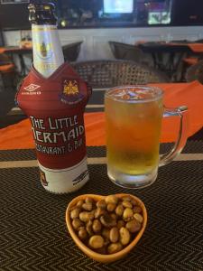 Little Mermaid Guesthouse & Restaurant