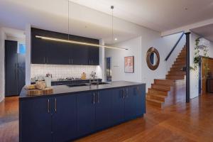 The Penthouse on Gertrude St - Fitzroy