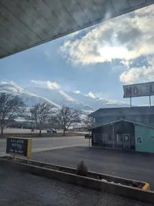 Galaxie Motel - Tremonton