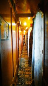 Green view group of houseboats