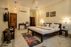 Tripli Hotels Shiv Villas