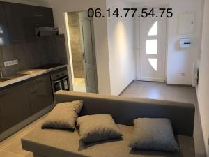 Appartements T2 ALES +terrasse +parking : photos des chambres