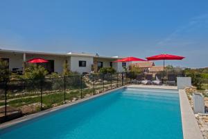 Appartements Appart Libeccio au Calme Plages a 7 minutes piscine chauffee bbq : photos des chambres