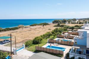 RITA MARE seafront villas heated Pools