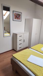 Apartment with Sea View room in Apartments Suri