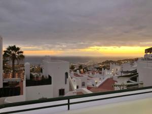 Apartamento Birgitt en Aloha Garden con vista mar y piscina