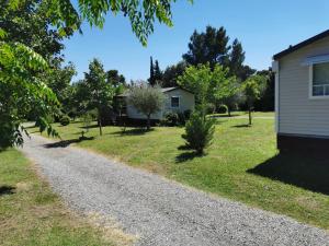 Campings Camping La Commanderie : photos des chambres