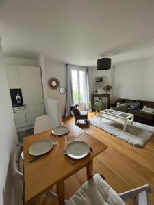 Appartements Charmant 2 pieces Vincennes, proche Paris : photos des chambres