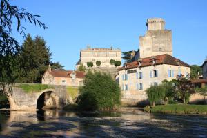 Hotels Hostellerie Les Griffons : photos des chambres