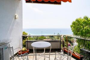 Le Ginestre - Sea View - 3 bedrooms - Parking