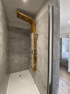 B&B / Chambres d'hotes Les Chambres du Cloitre : photos des chambres