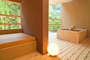 Kinnotake Tonosawa (Adult Only)