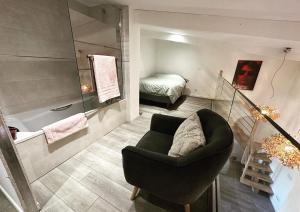 B&B / Chambres d'hotes AUBERGE CLOSDESPINS : photos des chambres